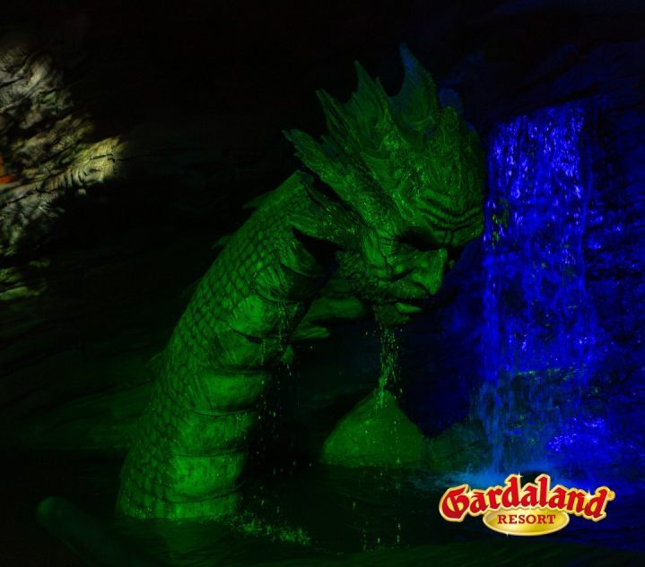 Gardaland, l'ultimo giorno di apertura dell'attrazione I Corsari